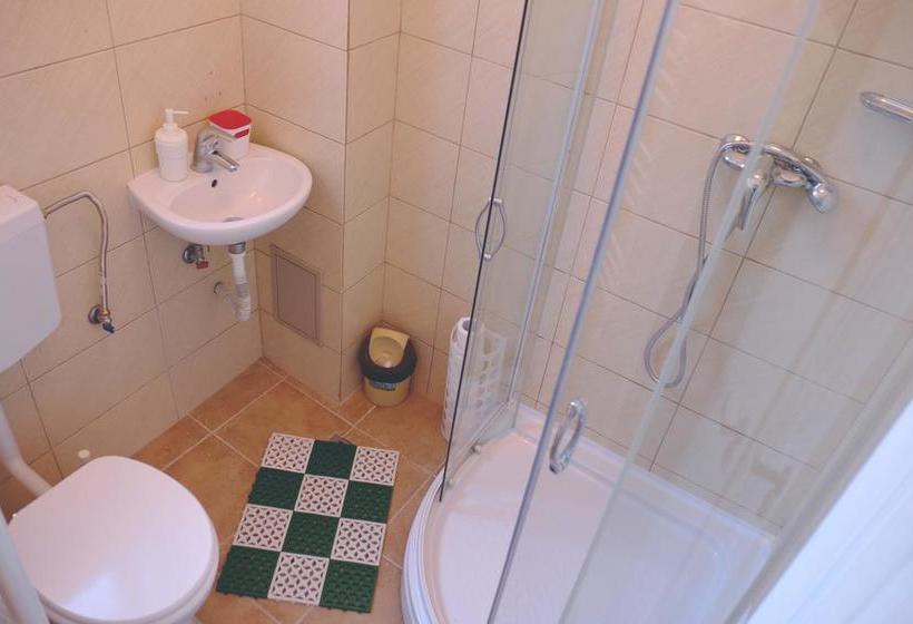 Centrum House Hostel 10