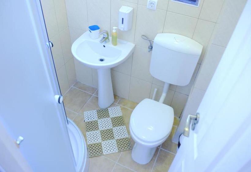 Centrum House Hostel 13