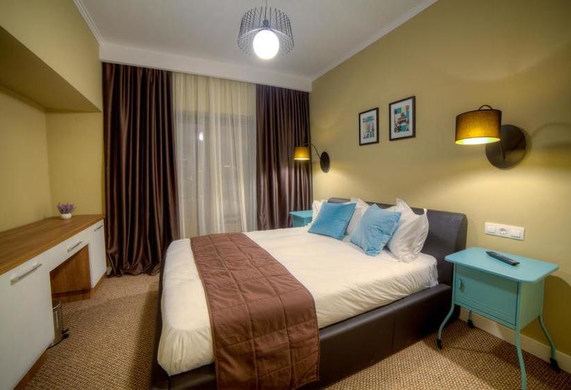 Bed and Breakfast Upperhouse 1