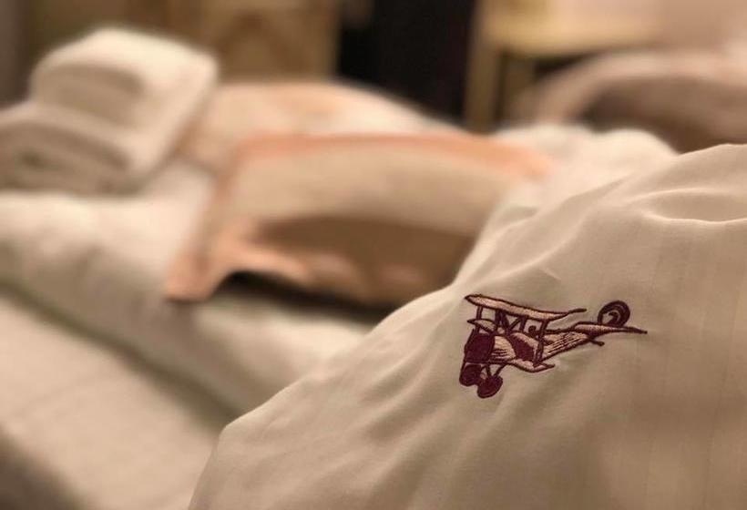 Hotel Aviator Boutique 4