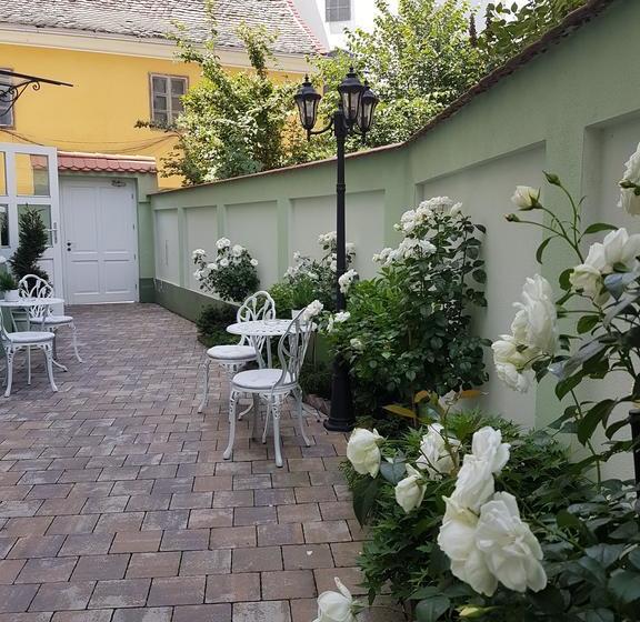 Bed and Breakfast Maison Elysée