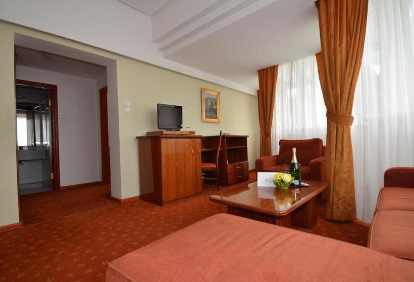 Red&black Hotel Predeal