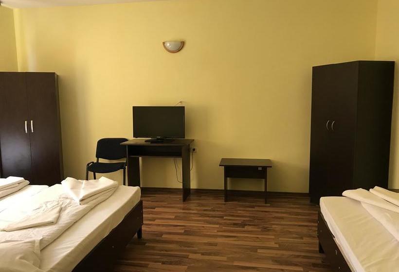 Hotel Phoenix Resort