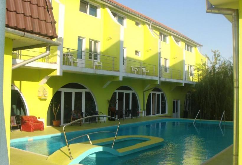 Hôtel Pension Eclipse 7