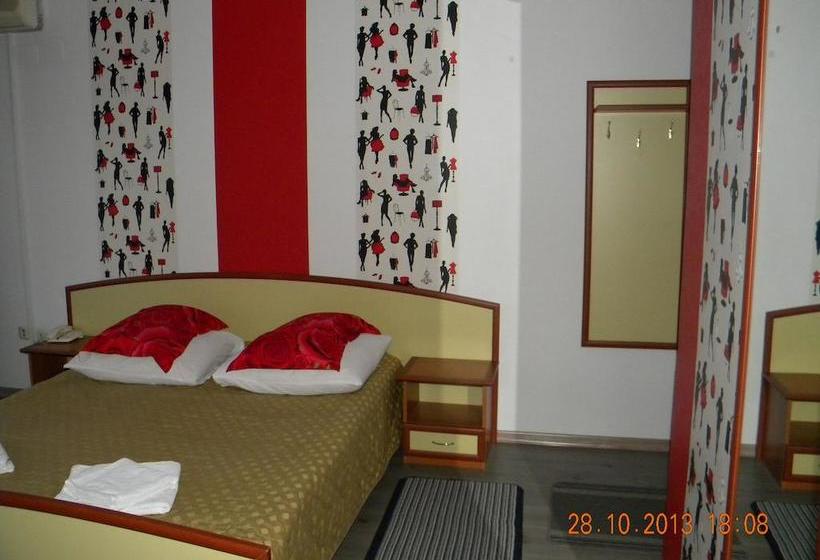 Bed and Breakfast Vila Meteor 13