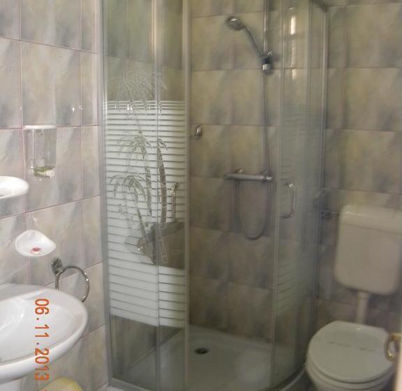 Bed and Breakfast Vila Meteor 9