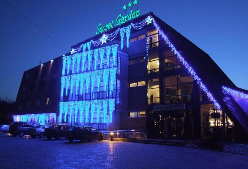 Hotel Secret Garden 4