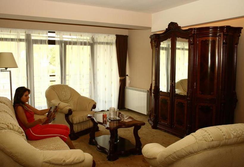 Hotel Secret Garden 8