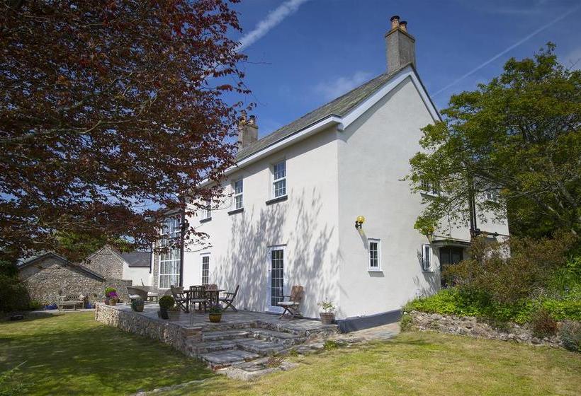 Halsons Bed And Breakfast 12