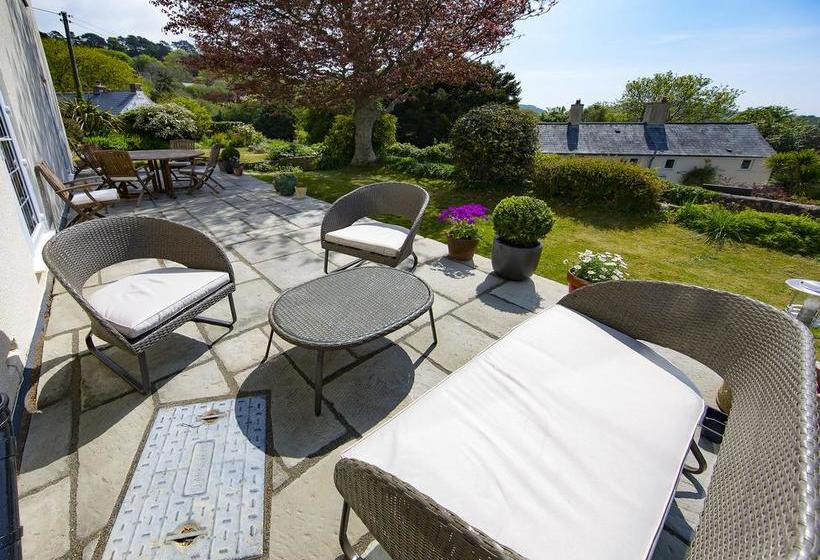 Halsons Bed And Breakfast 15