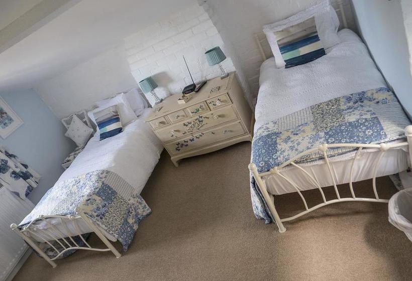 Halsons Bed And Breakfast 9