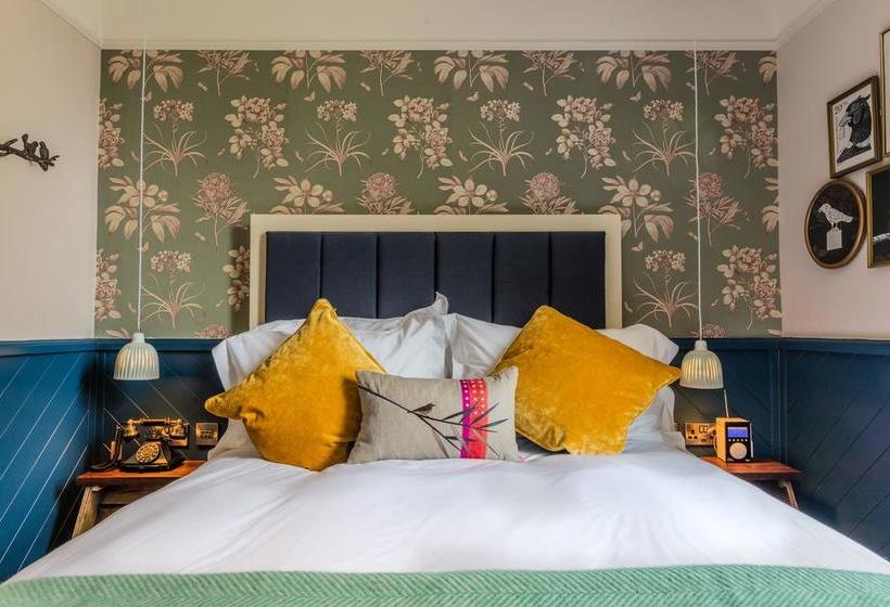 Hôtel Hand And Spear 10