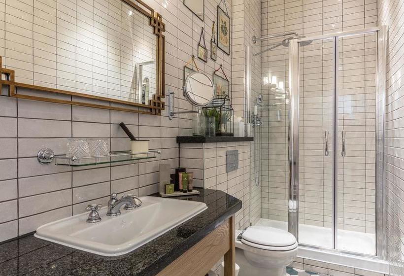 Hôtel Hand And Spear 13