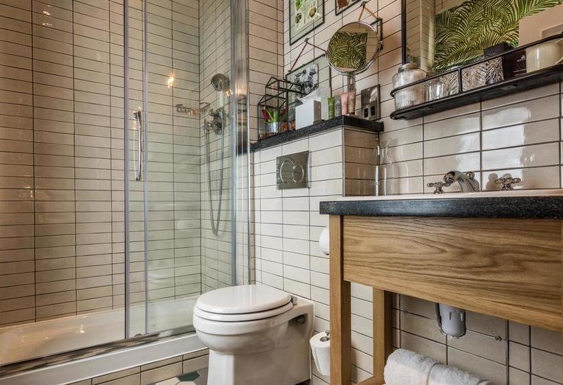 Hôtel Hand And Spear 9