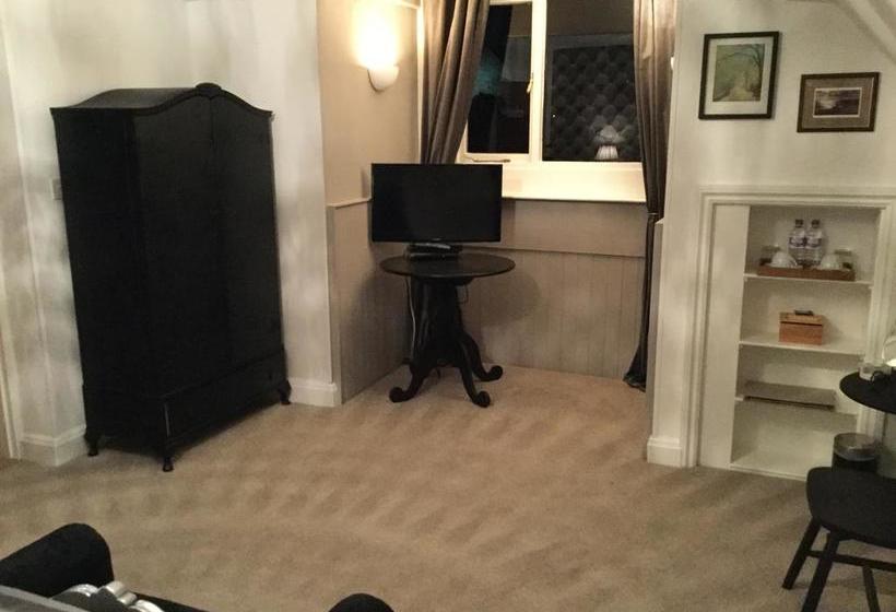 The Woodlands Hotel, Sandsend