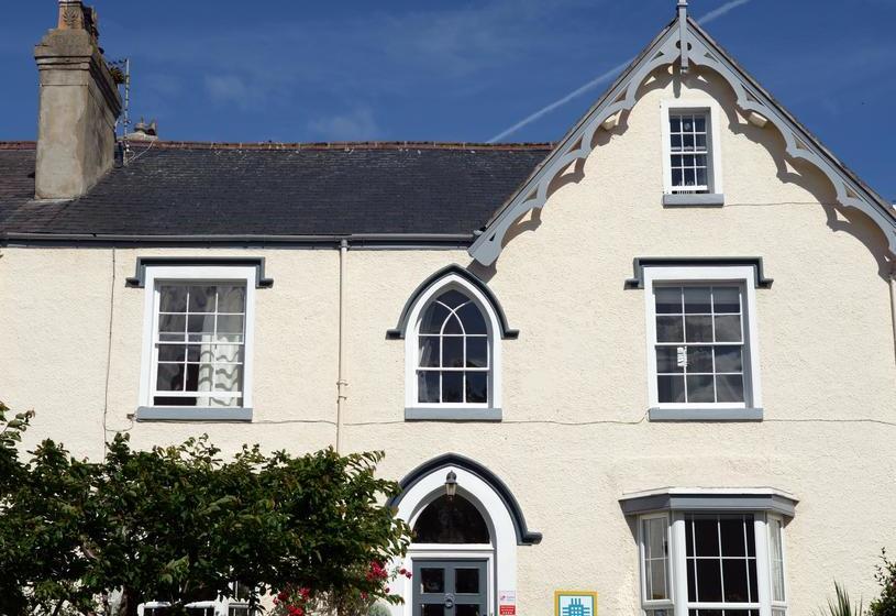 Ty Carthen Bed And Breakfast