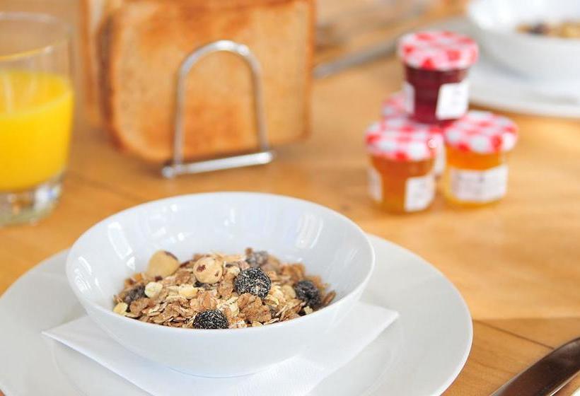 Bed and Breakfast Poplars Farm 12