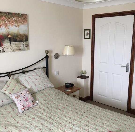 Bed and Breakfast Tregatherall Lodge