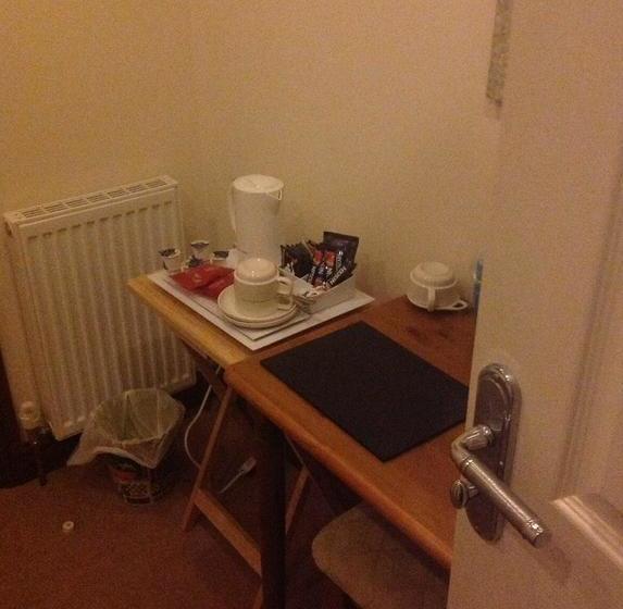 Bed and Breakfast Tregatherall Lodge 18