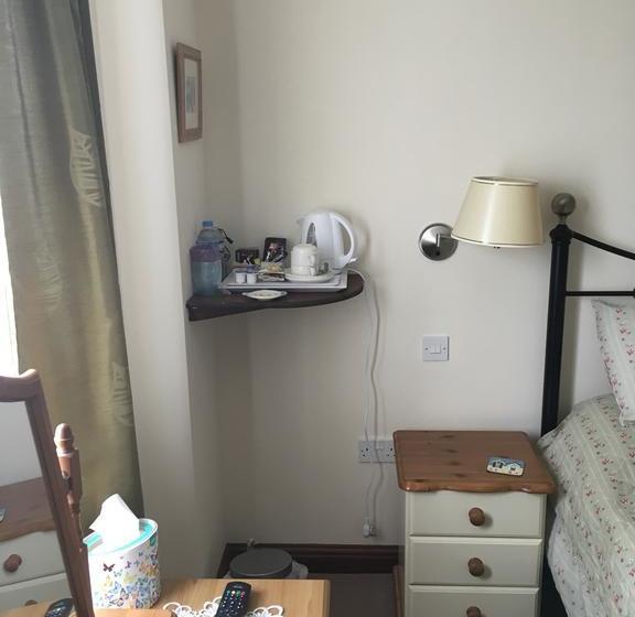 Bed and Breakfast Tregatherall Lodge 2