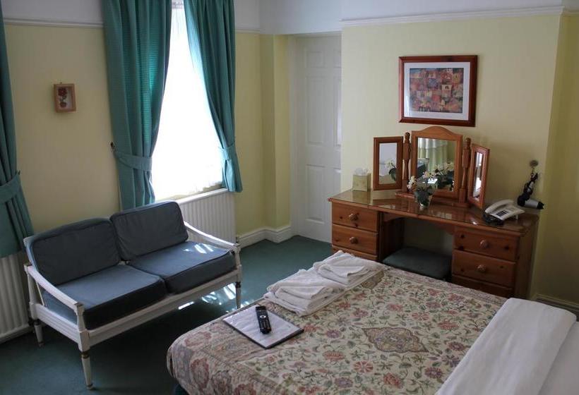 Bed and Breakfast Pickwicks Guest House