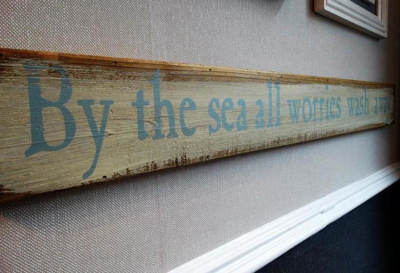 Bed and Breakfast The Corner House 2