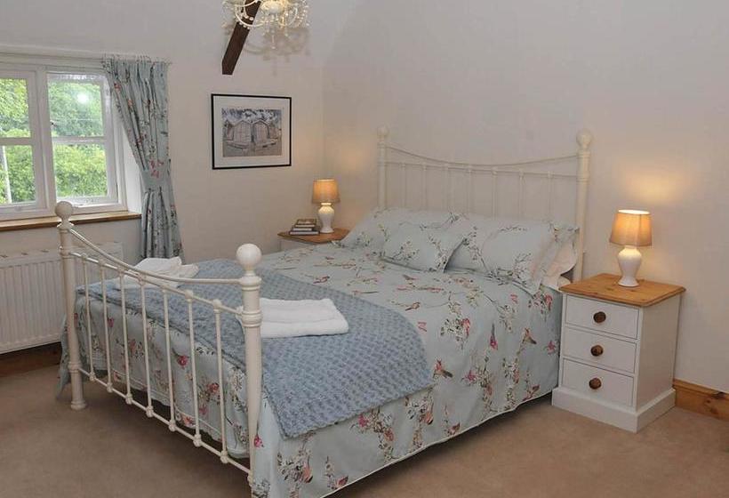 Melbury B&b 3