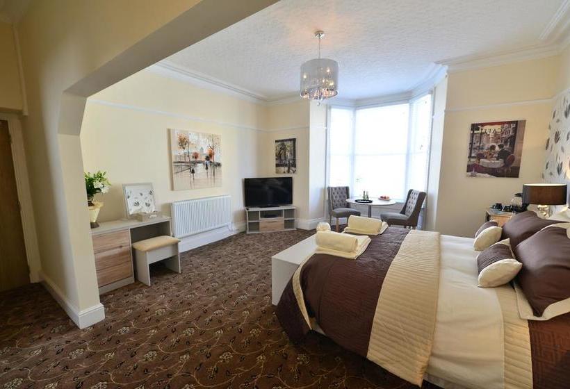 Bed and Breakfast Snooze 18