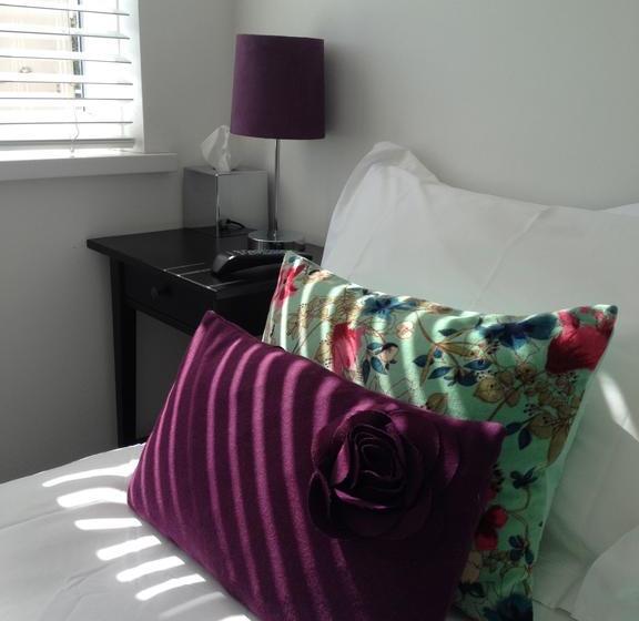 Bed and Breakfast Waves Rooms 1