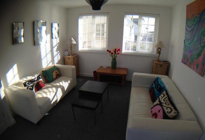 Bed and Breakfast Waves Rooms 11