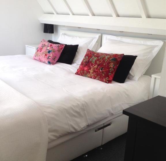 Bed and Breakfast Waves Rooms 13