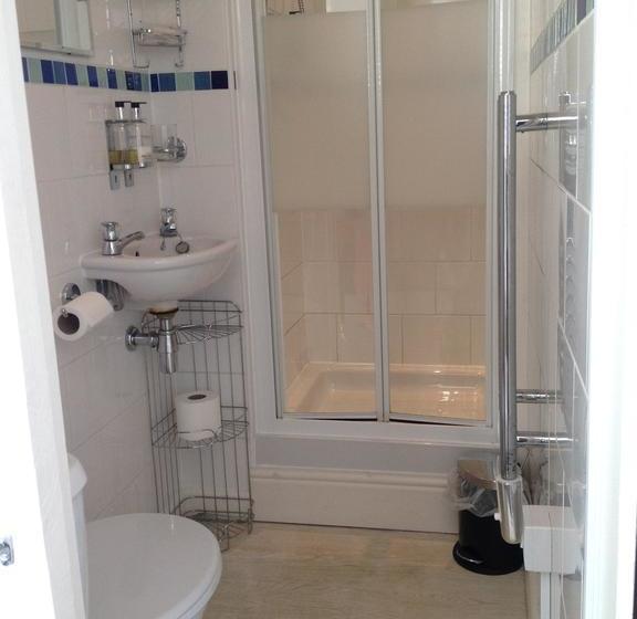 Bed and Breakfast Waves Rooms 2