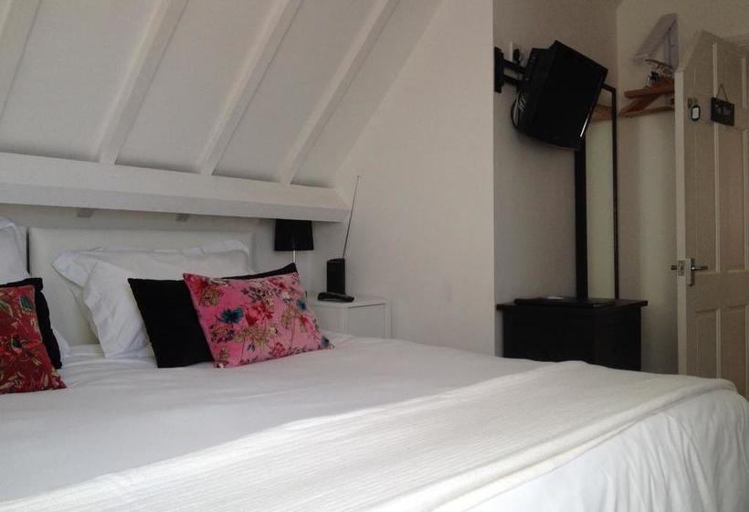 Bed and Breakfast Waves Rooms 7