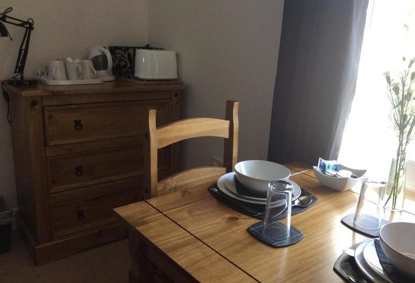 Bed and Breakfast Beightons 3