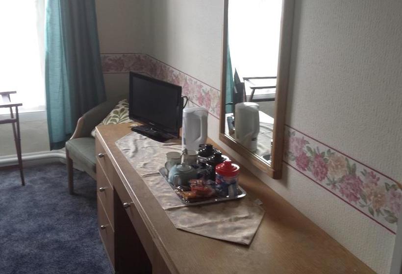 Bed & Breakfast Star And Garter 3