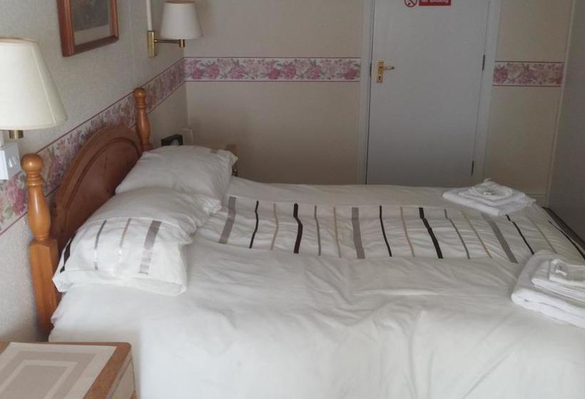 Bed & Breakfast Star And Garter 7