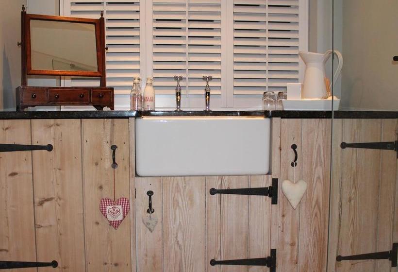 Bentworth Boutique B&b 7