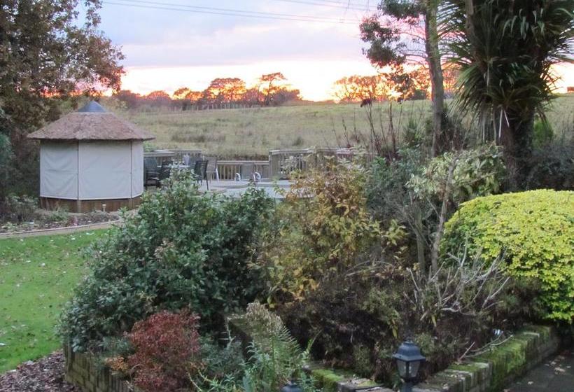 Bed and Breakfast Dale Farm House