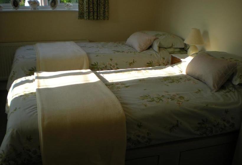 Bed & Breakfast Hillside Cottage 2