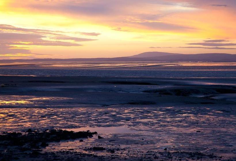 Hotel The Auckland 12