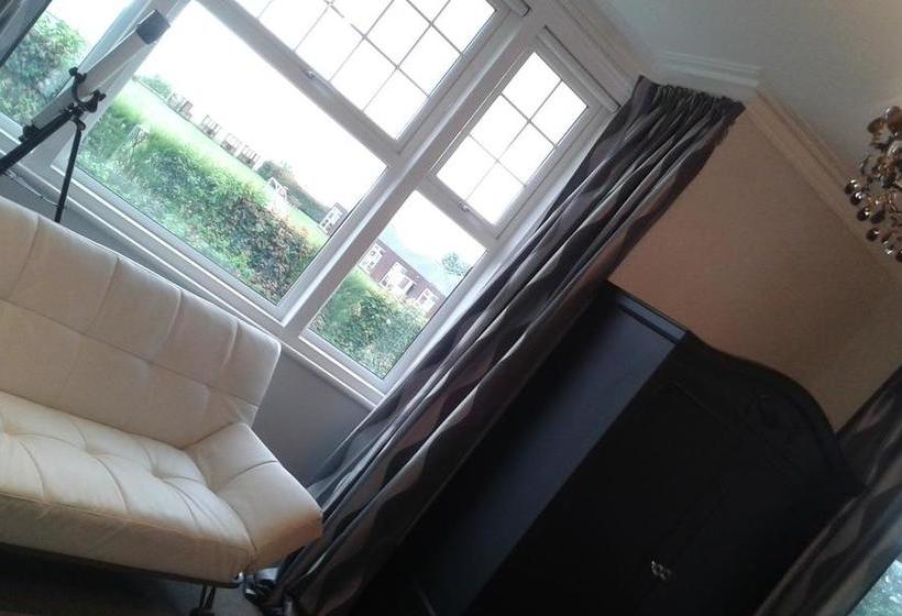 South Beach B & B 11