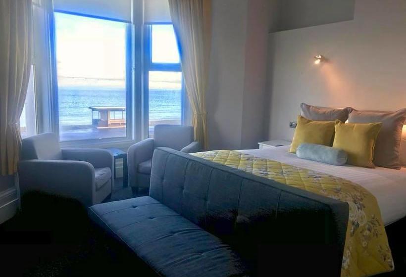 Bed and Breakfast Pebble House