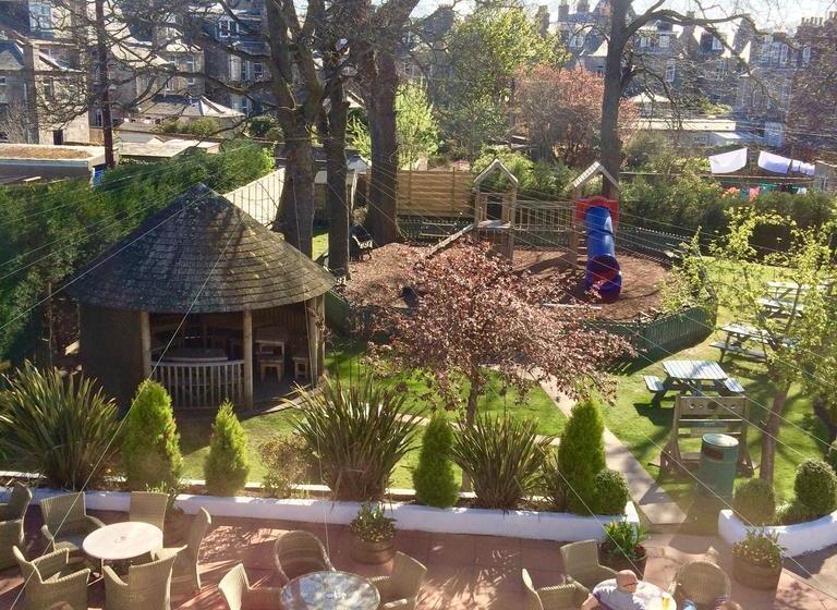 Hotel Ferryhill House