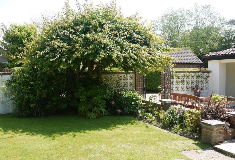 The White House B&b 13