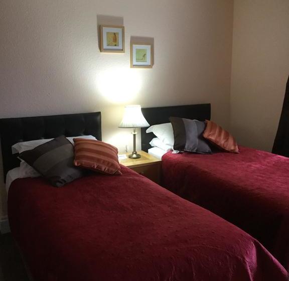 No.52 Bed & Breakfast 2