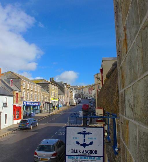 No.52 Bed & Breakfast 6