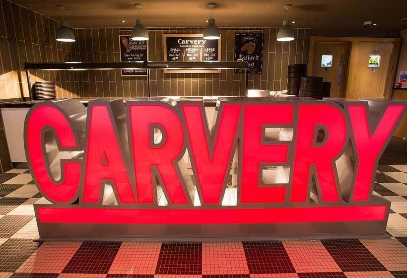 Hotel Queen Of The Loch 9