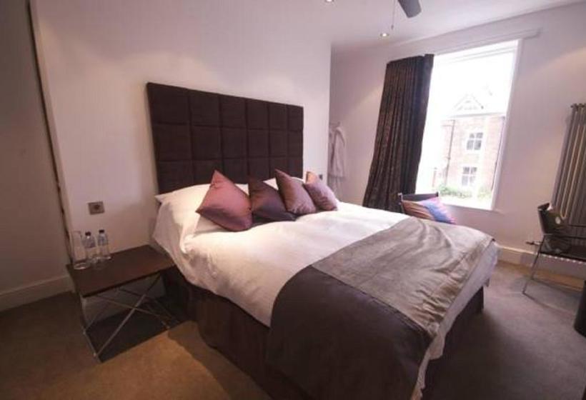 Bed and Breakfast The Rooms Lytham
