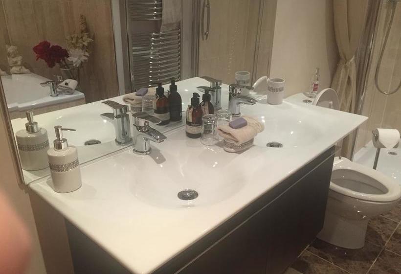 Westcourt Bed & Breakfast 6