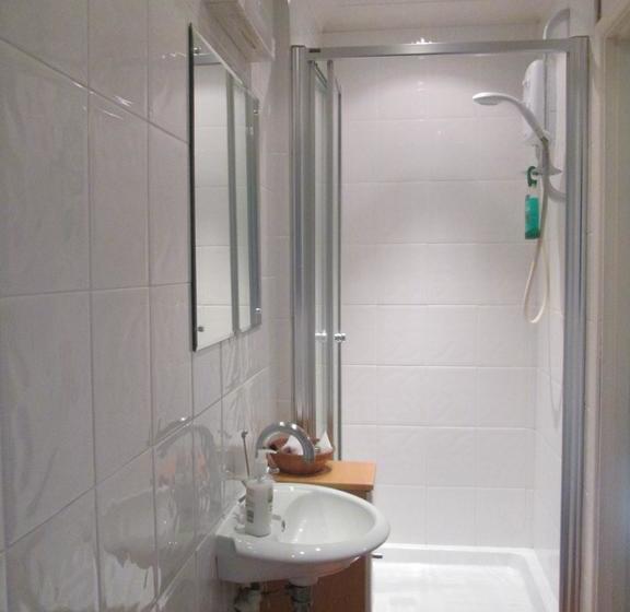 Crossways House Bed And Breakfast 1